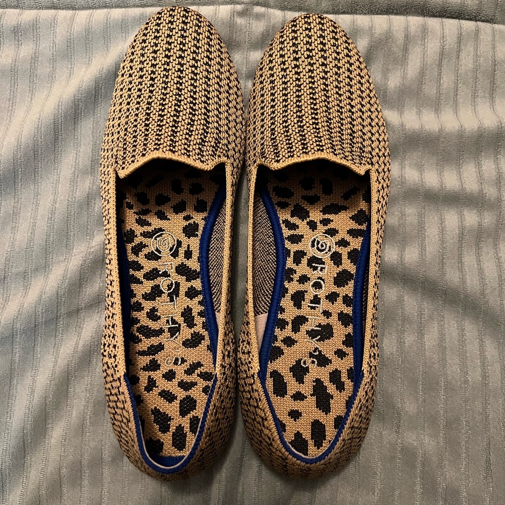 Rothy’s gold houndstooth loafers